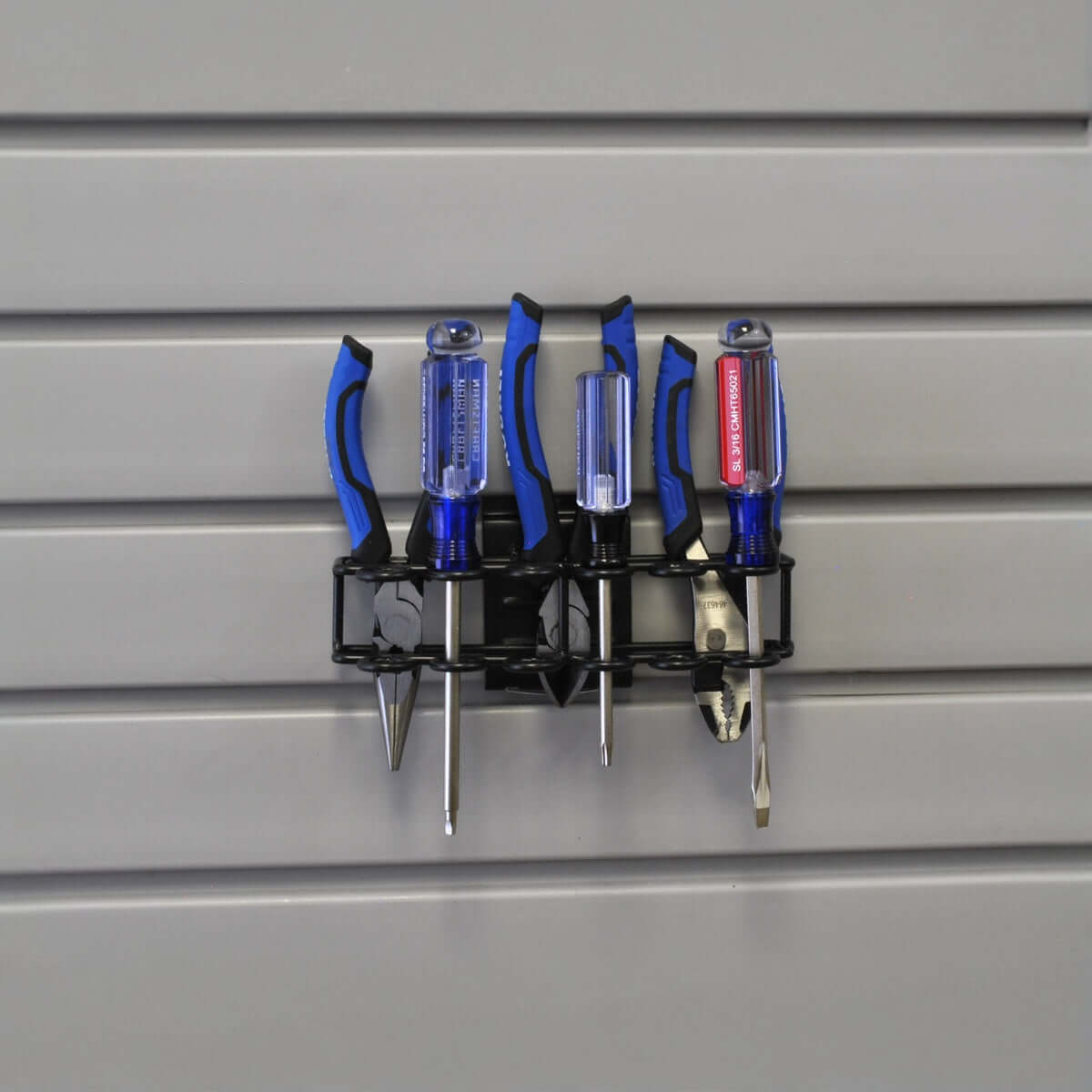 DRIVER/TOOL RACK | Serious Garages