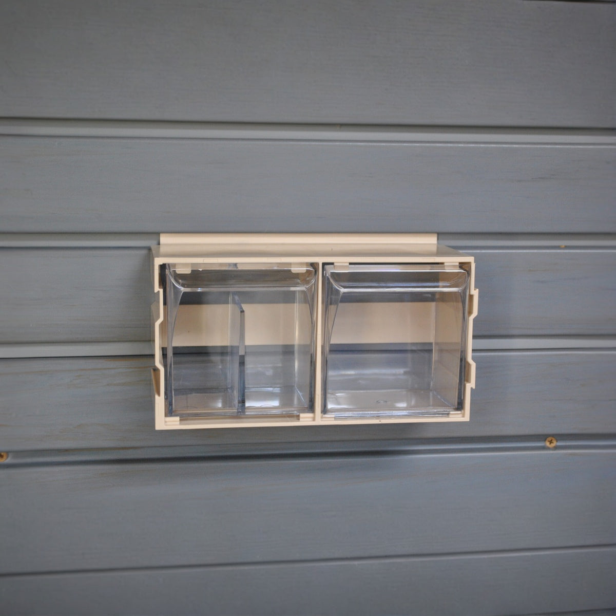 HANDI LINK UP TILT BIN|Wall Storage|Serious Garages