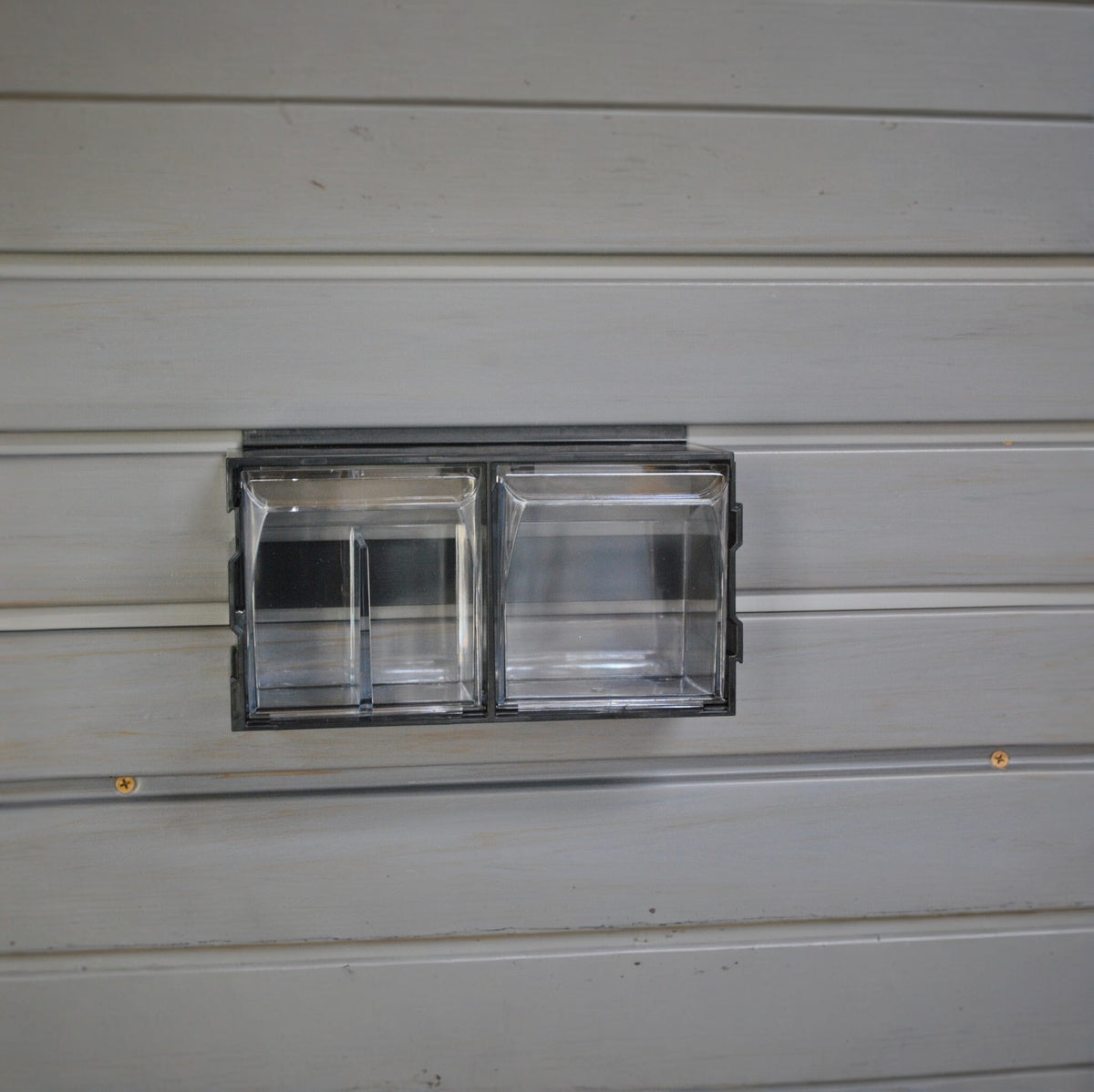 HANDI LINK UP TILT BIN|Wall Storage|Serious Garages