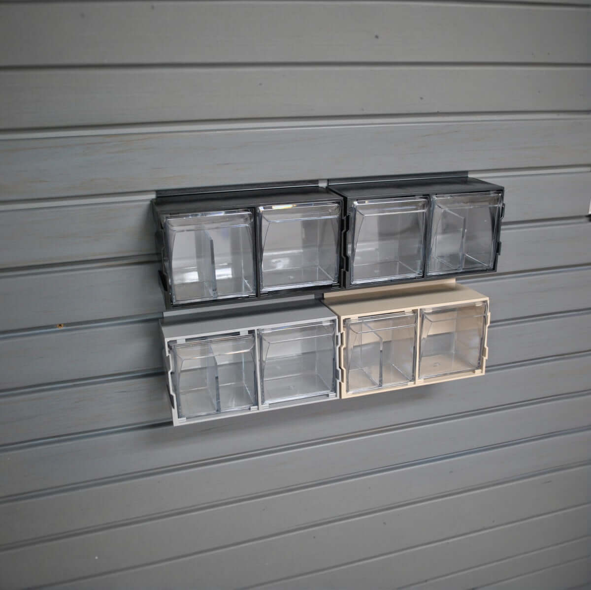 HANDI LINK UP TILT BIN | Serious Garages