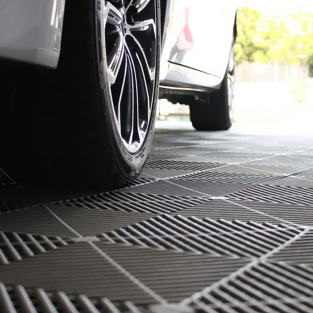 Interlocking Garage Floor Tiles by SafeRacks | Serious Garages