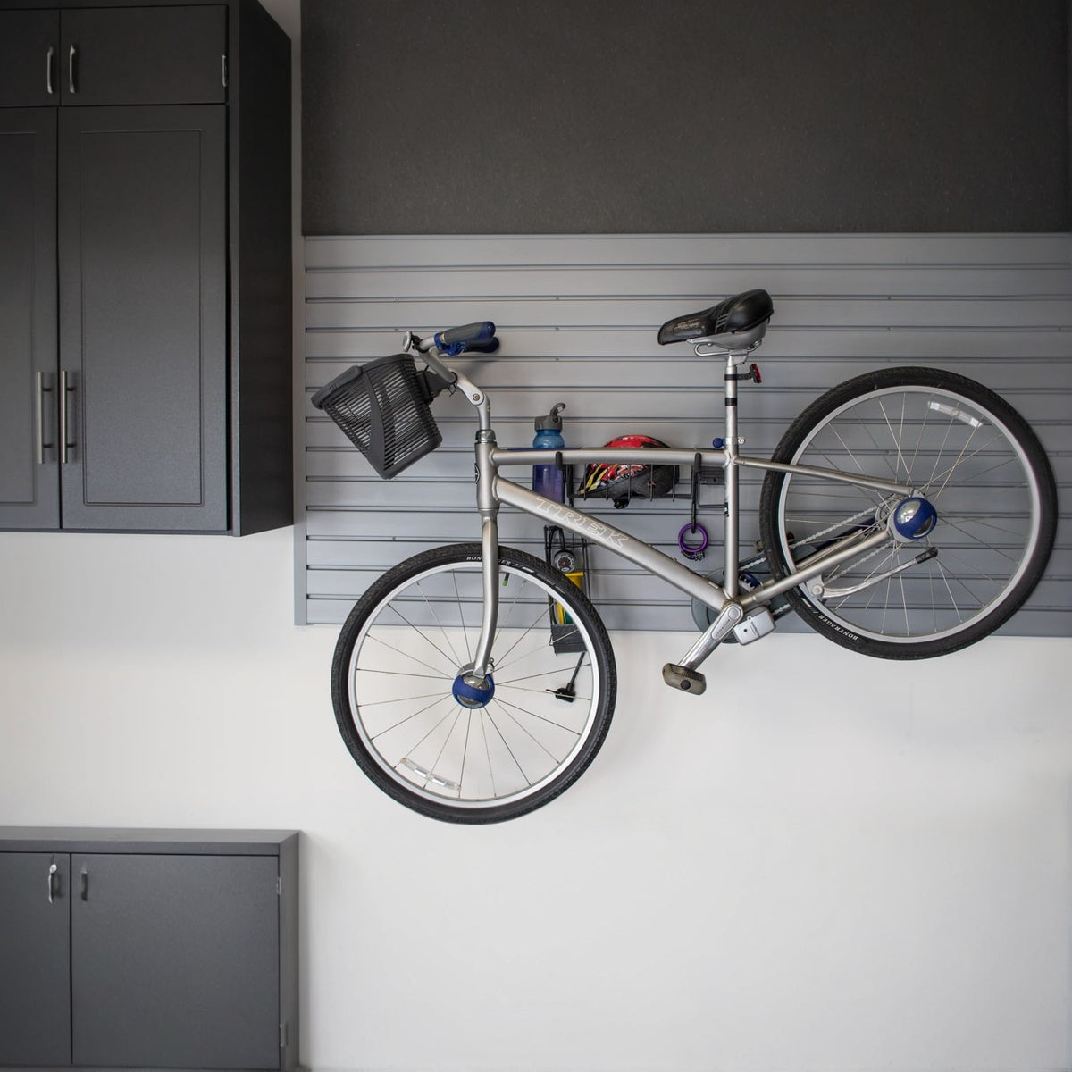 HANDIWALL HORIZONTAL BIKE RACK