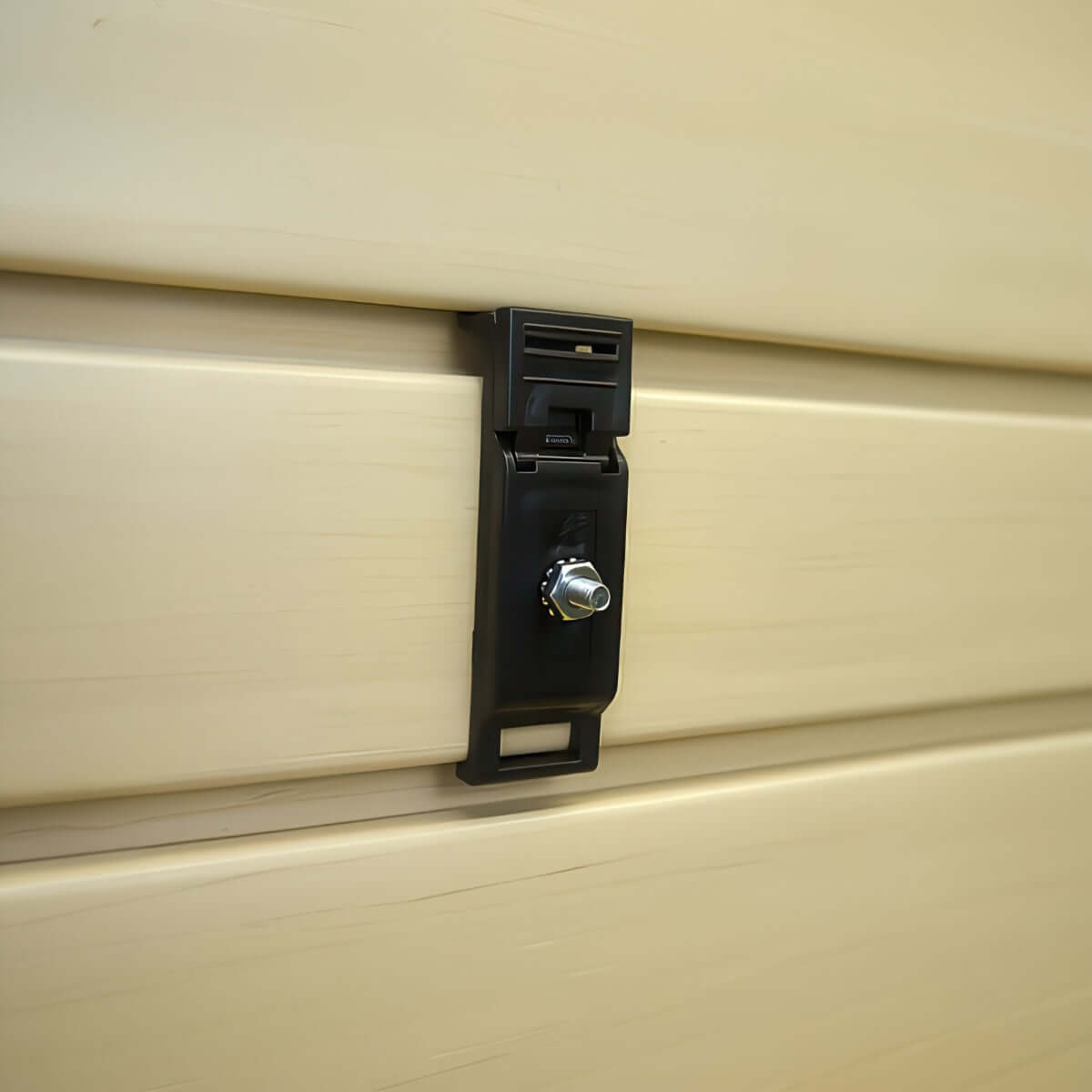 Clip Lock File Slatwall Locking Accessory Clip | HandiSolutions – Serious Garages