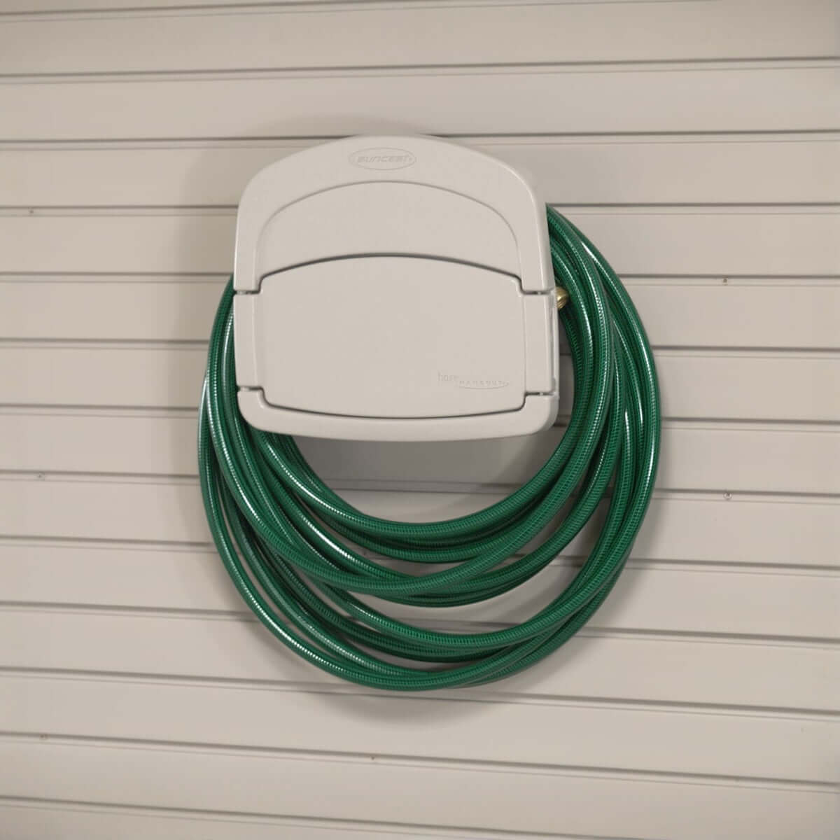 HANDIWALL WALL MOUNT HOSE HOLDER | Serious Garages
